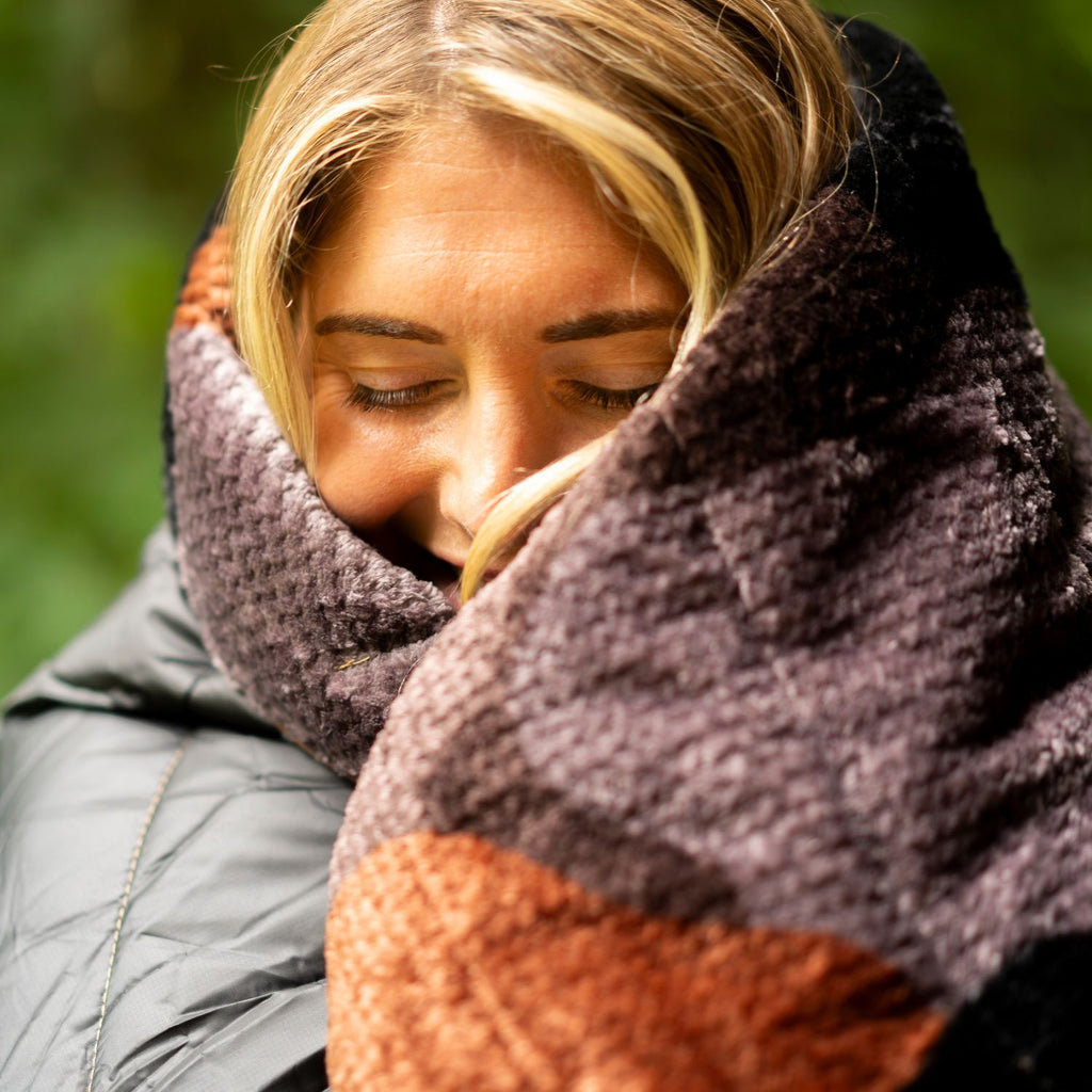 Fleece Puffy Throw Blanket - Puzzled Fig